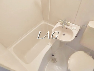 【浴室】 | シャルマン新田 | お風呂です。