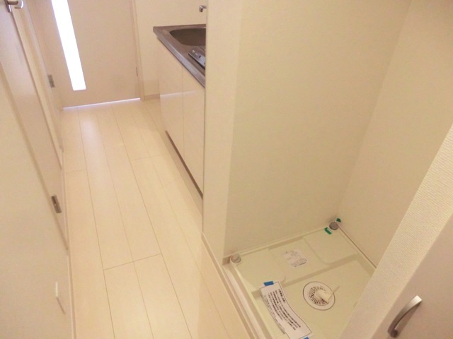 リブリ・ロッソの内装|★廊下スペースに室内洗濯機置場あり。★