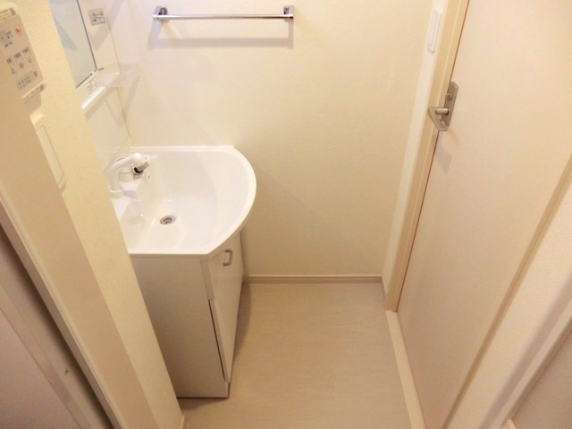 リブリ・ロッソの洗面所|★脱衣スペースの画像です。★