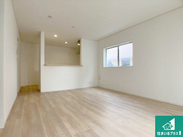 加古川市野口町野口　第7-II期　新築一戸建ての前面道路含む現地写真|周辺は落ち着いた街並みの住宅地！子育てがしやすい住環境です！まだ未完成ですが、現地でしかわからない事もございます。是非一度ご覧ください。