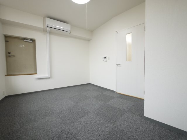 渡辺ビルの内装