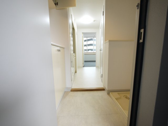 渡辺ビルの玄関