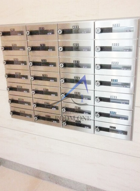 ＢＲＩＧＨＴ　ＳＴＡＧＥのその他共用部分|集合ポストです。