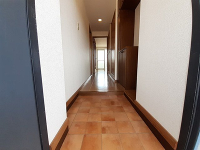 【玄関】 | パークサイド３ | きれいな玄関です