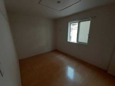 【内装】 | ヴィオラ | 明るい色調の室内です