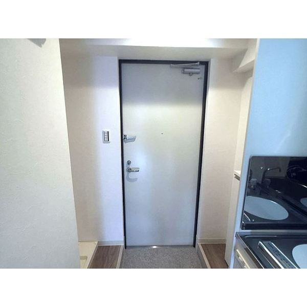 アッソルッソの玄関