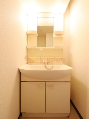 【独立洗面台】 | フォブール善導寺【キャッシュバック対象物件】 | 朝の身支度には欠かせない独立洗面化粧台