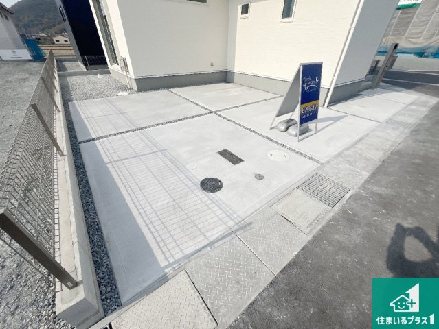 姫路市広畑区才　第8期　新築一戸建ての駐車場|駐車スペース！散水栓があるので、こまめに愛車を洗えます！