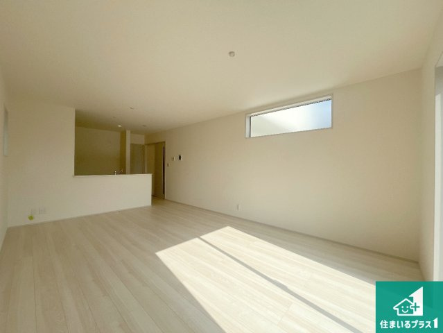 姫路市広畑区才　第8期　新築一戸建ての前面道路含む現地写真|周辺は落ち着いた街並みの住宅地！子育てがしやすい住環境です！まだ未完成ですが、現地でしかわからない事もございます。是非一度ご覧ください。