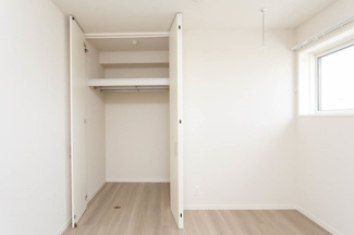 【収納】 | シャーメゾン　テミス | 奥行きのあるクロゼットです