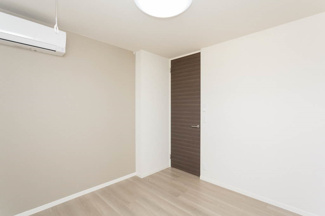 【洋室】 | シャーメゾン　テミス | エアコンが2台ついていますよ！