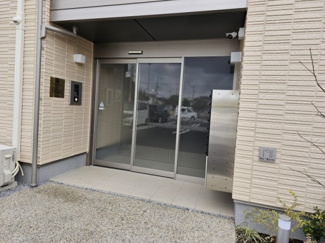 【エントランス】 | シャーメゾン　テミス | オートロック・自動ドアです！