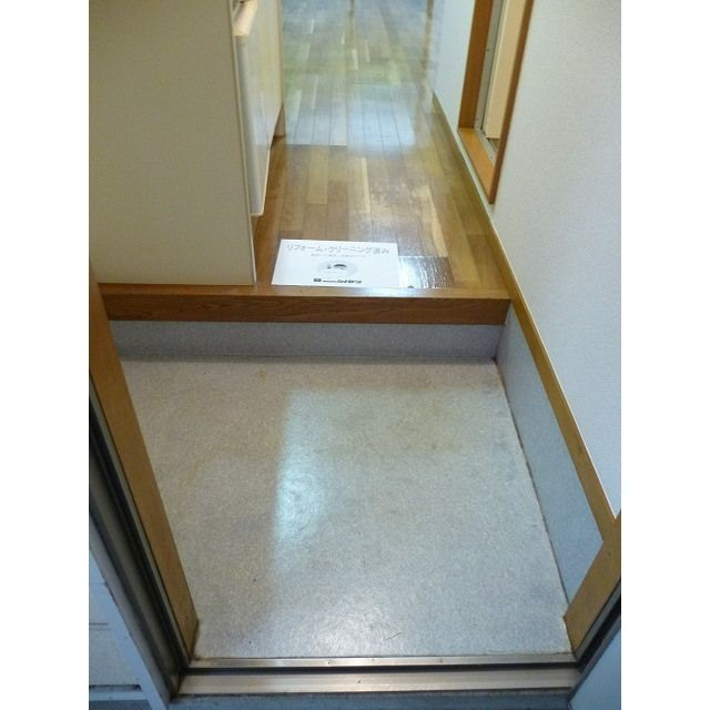 グリーンコーポの玄関