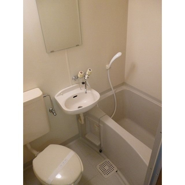 グリーンコーポの浴室