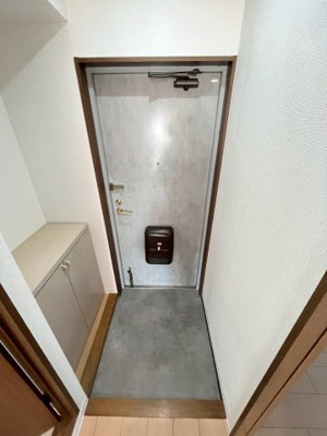 【玄関】 | ディグナーデ