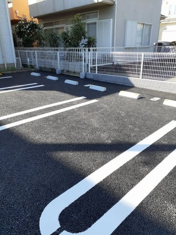 ソフィアフルールⅠの駐車場|駐車場完備です