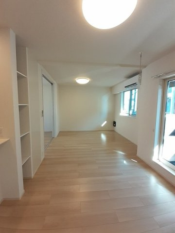 ソフィアフルールⅠの居間・リビング|ゆったり過ごせるリビングです