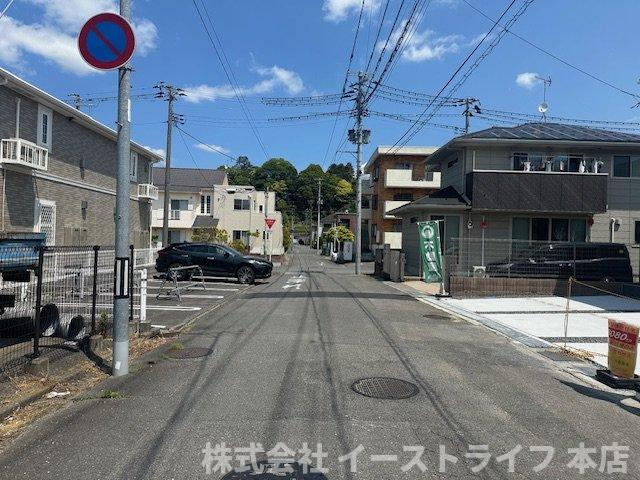 【新築戸建】　いわき市内郷御台境町1期　全2棟　長期優良住宅　最終1棟！の前面道路含む現地写真|西側5.6ｍ公道