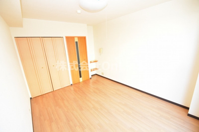 【洋室】 | スパジオビィータ