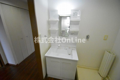 【独立洗面台】 | ヴィラ・プラスワン