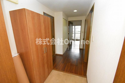 【玄関】 | ヴィラ・プラスワン