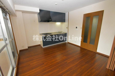 【居間・リビング】 | ヴィラ・プラスワン