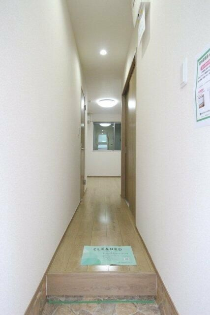 カーサ西巣鴨の玄関