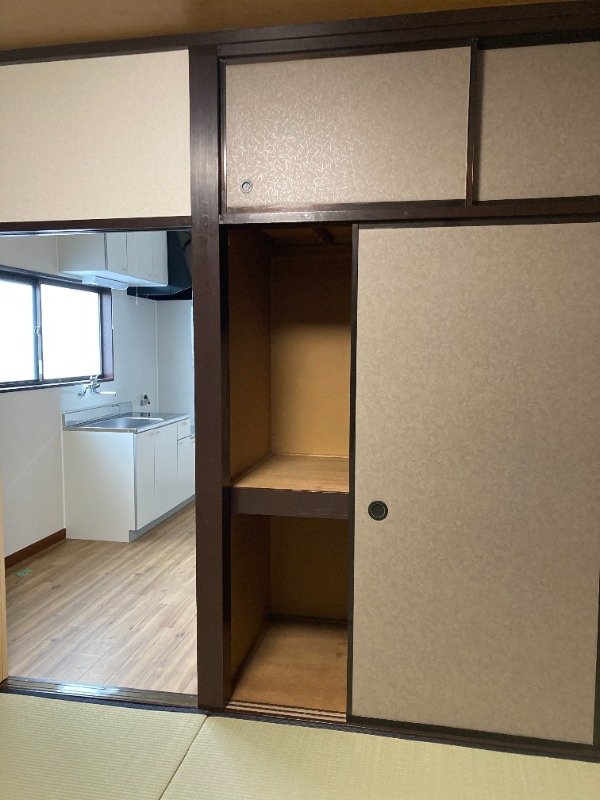 柏市つくしが丘４丁目のアパートの収納|※写真は別部屋