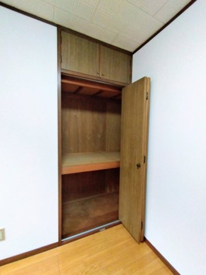 【収納】 | ロイヤルコーポ琴の浦