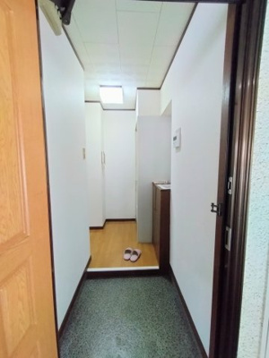 【玄関】 | ロイヤルコーポ琴の浦