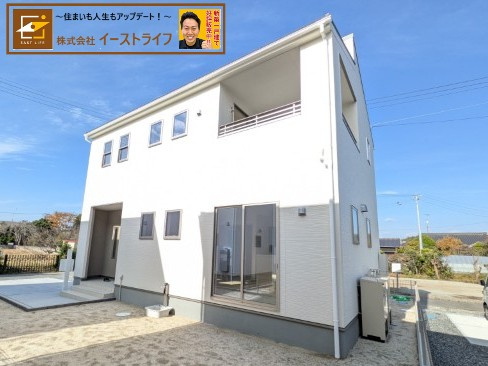 【新築戸建】　いわき市平下平窪2期　全5棟　長期優良住宅のセキュリティ|同社施工写真　郵便受けにはテレビモニター付インターフォンを完備