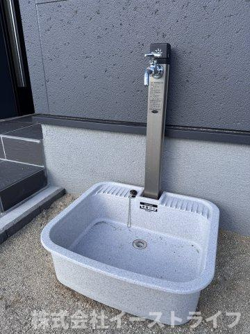 【新築戸建】　いわき市平祢宜町1期　全2棟　長期優良住宅のその他|同社施工写真　外水栓も設置されています。