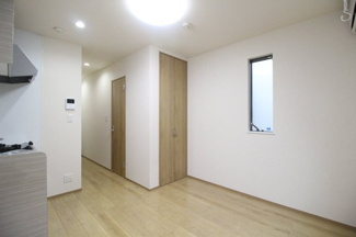 【洋室】 | カーサ西巣鴨 | コンパクトで使いやすい洋室です