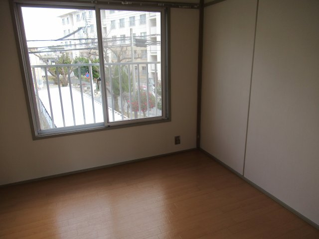 兵庫県公社　伊川谷（３）３号棟の洋室|落ち着いた色調の洋室です