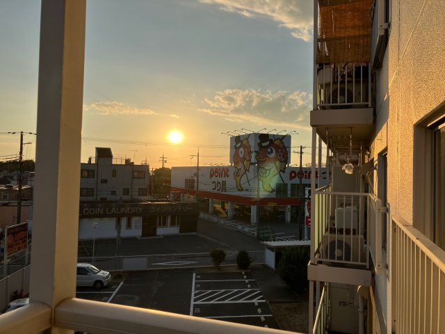 兵庫県公社　伊川谷（３）３号棟の展望|西方面を望んでいます