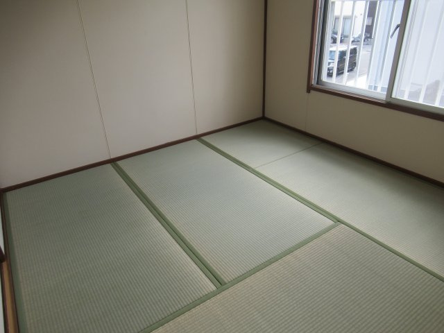 兵庫県公社　伊川谷（３）３号棟の和室|趣のある和室です