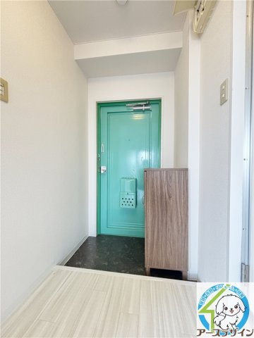 神戸市西区長畑町の賃貸マンションの玄関