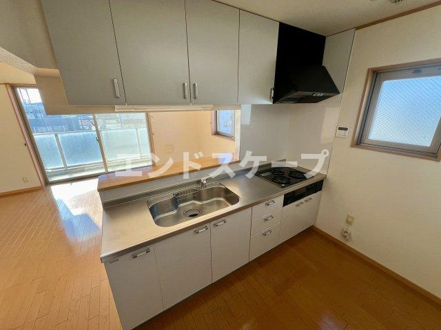 高崎栄町スターレジデンスのキッチン|高崎、前橋エリアのお部屋探しはエンドスケープまで！お客様の理想お聞かせ下さい♪
内装の一部が画像と異なる場合がございます。