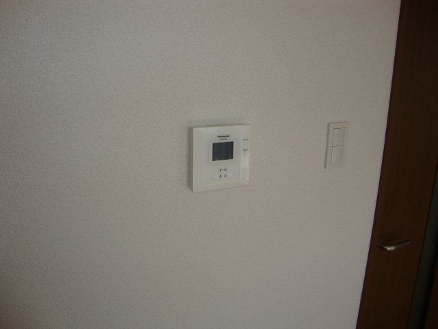 グランディールのセキュリティ|カメラ付インターホン