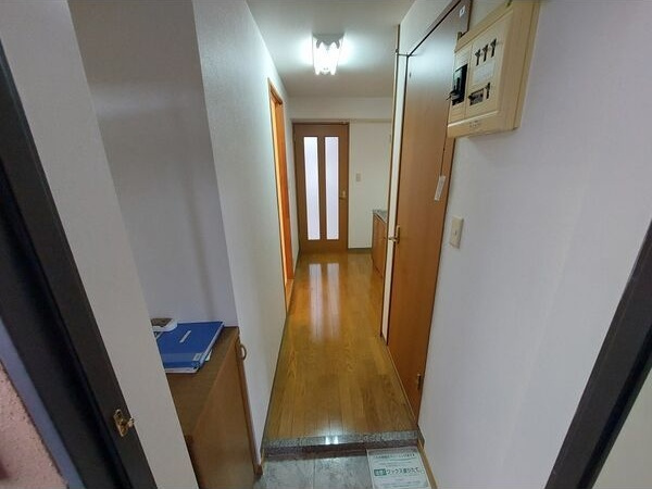 New Century 前後　　刈谷市近郊の賃貸はクラスホームの玄関