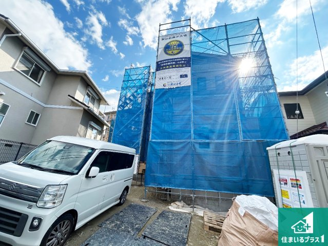 神戸市垂水区桃山台　新築一戸建ての外観|周辺は落ち着いた街並みの住宅地！子育てがしやすい住環境です！まだ未完成ですが、現地でしかわからない事もございます。是非一度ご覧ください。