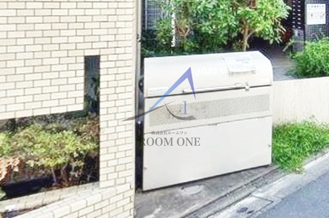 b’CASAライアンヒルズ十条仲原のその他共用部分|敷地内ゴミ置き場です。