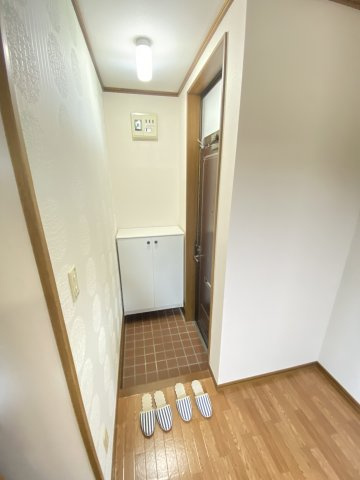 【玄関】