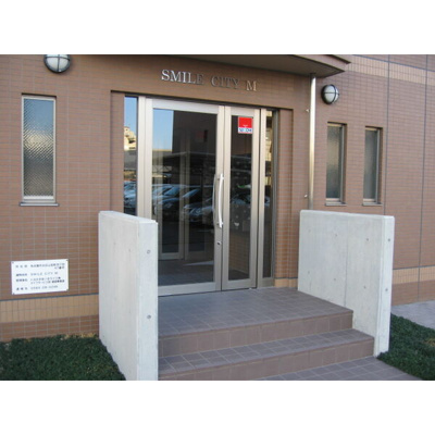 【エントランス】 | SMILE CITY M