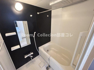 【浴室】 | Ｃｒｅｃｅｒ（クレセール） | ※同物件他部屋写真
反転の場合有