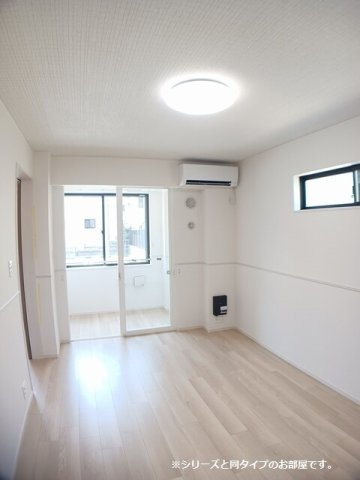 シャノワールＳの居間・リビング