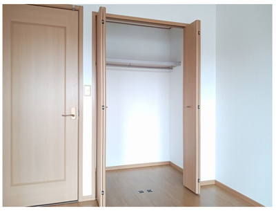 【収納】 | ゾーナ ブローテ