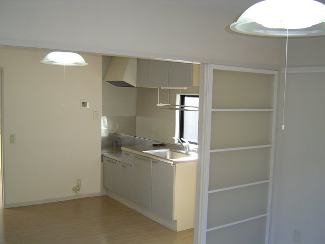 シプレスブレインのキッチン|現状有姿となります。