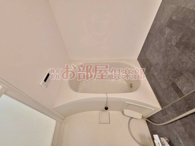 ベルオロール大善寺の浴室|落ち着いた空間のお風呂です