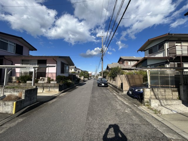 【前面道路含む現地写真】の画像